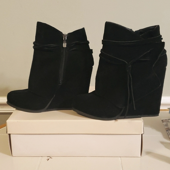 BCBGeneration Shoes - BCBGENERATION LORALEI BOOTS